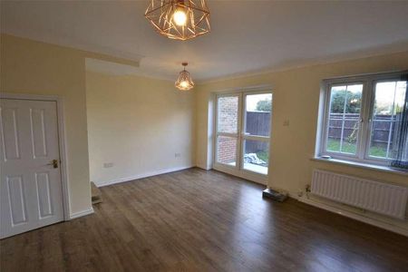 Archdale Place, New Malden, KT3 - Photo 4