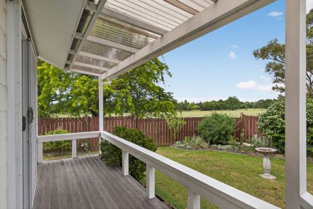 Easy Living in Riverdale For Rent! - Photo 5