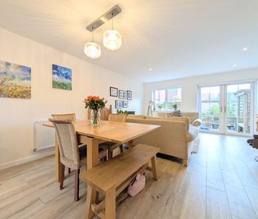 2 bedroom property to rent - Photo 2
