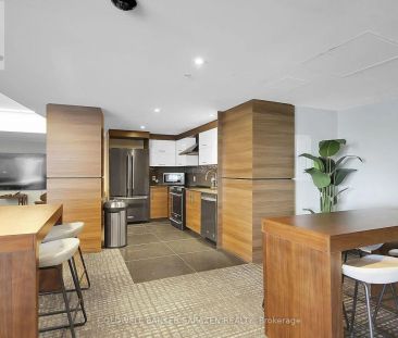 802 - 805 CARLING AVENUE - Photo 2