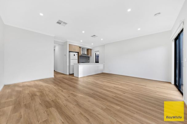 Live Smarter. Live Stylish. Live Here. - Photo 1