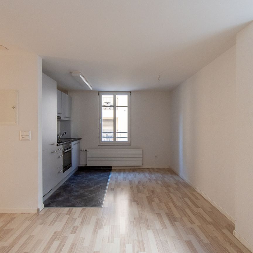 Zentrale 2.5 Zimmer-Wohnung Wohnung Nähe Uni/Bahnhof/Stadtzentrum - Foto 1