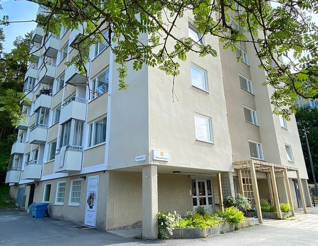 Nedergårdsvägen 7, Tumba - Photo 1