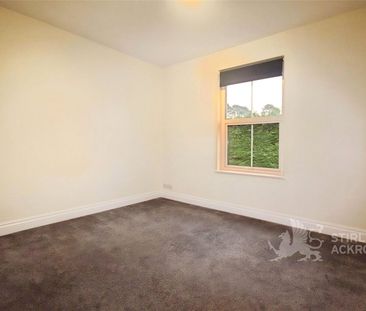 Station Approach, Ash Vale, Aldershot, Surrey, GU12 5QB - Photo 3