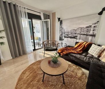 Alquiler de chalet adosado en Lugar Urbanizacion el Herrojo, 4 a - Photo 3