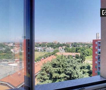 milan, Lombardy 20161 - Photo 4