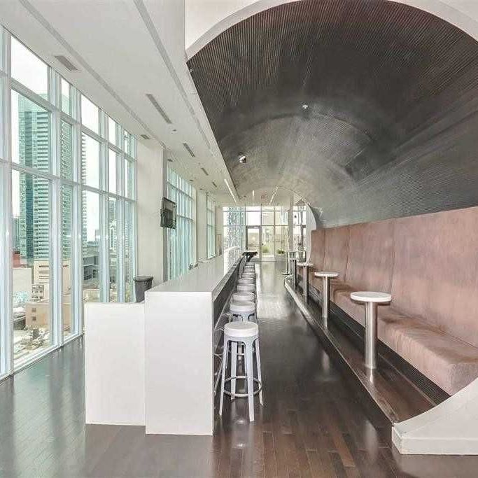 For Lease - 21 Nelson Street Unit# 602, Toronto, Ontario - Photo 1