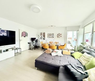 Moderne 3-Zimmer-Wohnung mit Einbauküche und großer Terrasse mit Bl... - Photo 5