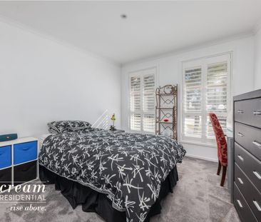 2/102 Eggleston Crescent, Chifley ACT 2606 - Townhouse For Rent | D... - Photo 4