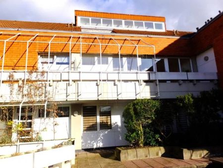 Sofort bez.-freie lichtdurchflutete Maisonettewohnung nebst TG-Platz in bester Citylage - Photo 3