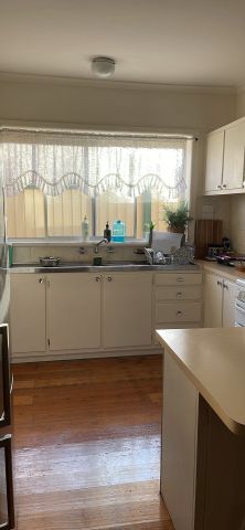 Noble Park - Photo 4
