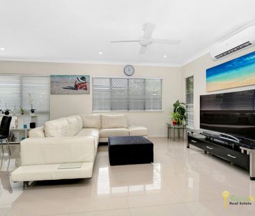 Perfect Location & 5KW SOLAR!!! - Photo 2