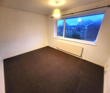 2 bedroom semi-detached house to rent - Photo 4