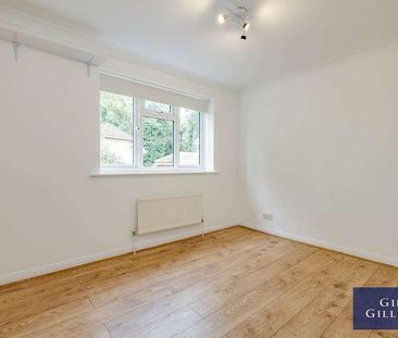 Baycroft Close, Pinner, HA5 - Photo 3