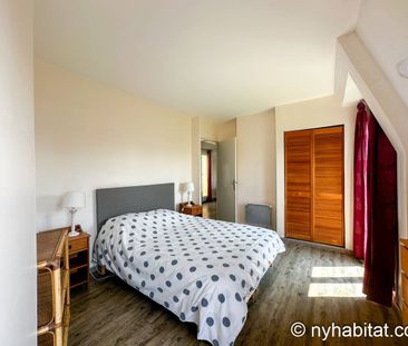 Logement à Paris, Location meublée - T3 - Place de Wagram - Ternes ... - Photo 3