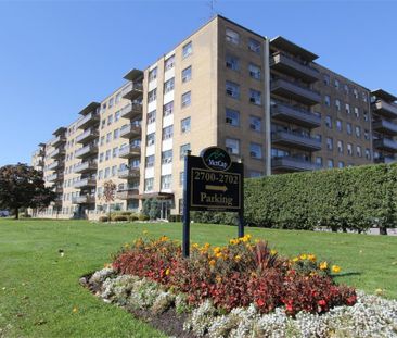 Lawrence Avenue East Apartments - Photo 2