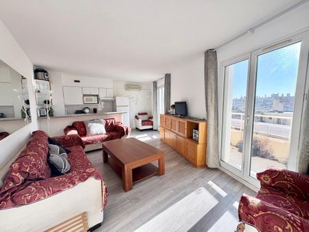 Location Appartement 2 pièces Meublé 42m² NICE 06000 - Photo 2