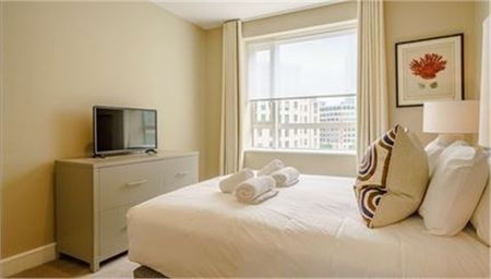 39 Westferry Circus, London, E14 - Photo 4