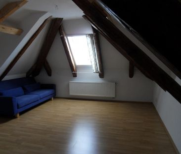 Gemütliche Dachgeschosswohnung mit Balkon und Stellplatz! - Photo 4