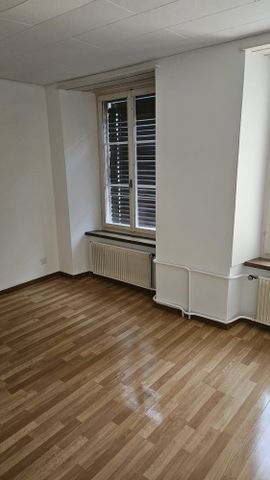 2.5 Zimmer, 64 m², 4. Stock - Photo 2