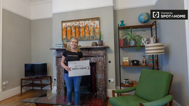 1-bedroom apartment for rent in Portobello, Dublin - Photo 1