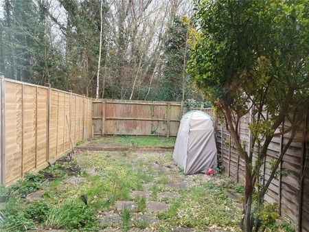 2 bedroom terraced house to rent - Photo 5