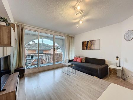 Location Appartement 2 pièces Meublé 53m² AGEN 47000 - Photo 2