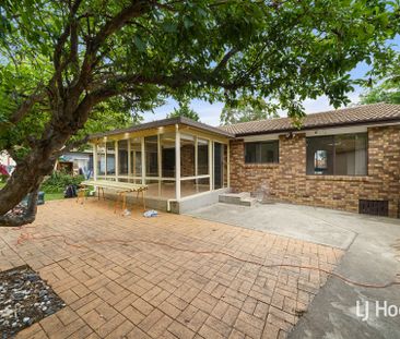 17 Cuscaden Crescent, Florey ACT, Belconnen - Photo 3