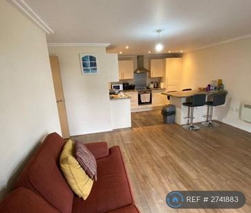 1 bedroom in a flat share to rent - Photo 1
