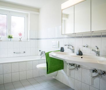 Living in a family-friendly residential area! - Foto 3