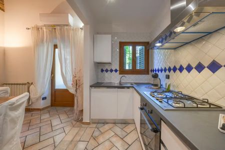 Via Fra Giovanni Angelico, Florence, Tuscany 50121 - Photo 5