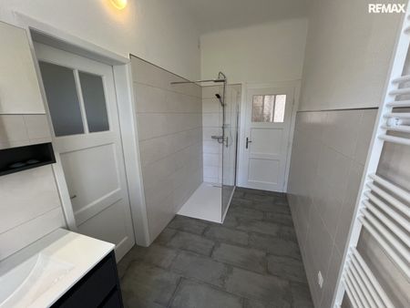 Erstbezug nach Renovierung! Altbauwohnung mit 90m2 in bester Lage! - Foto 5
