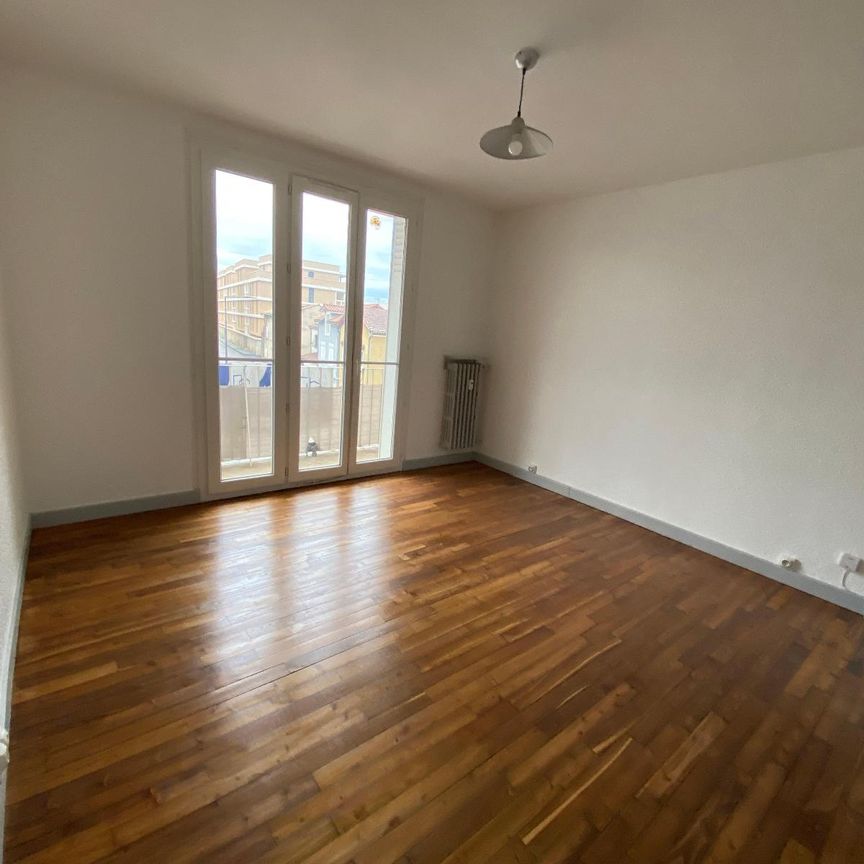 Location Appartement 3 pièces 52m² VALENCE 26000 - Photo 1