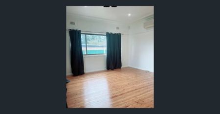 Two-bedroom home in Macquarie Fields - Photo 2