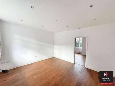 Grove Lane, Hale, WA15 - Photo 3