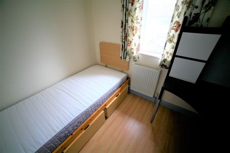 Beachgrove Road - Photo 3