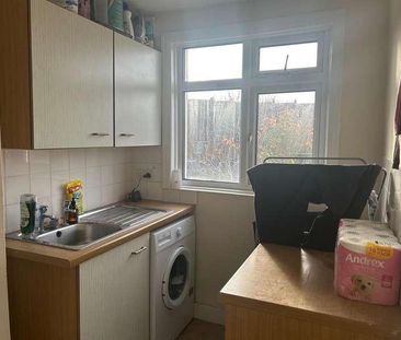 Milner Road, Brighton, BN2 - Photo 5