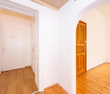 Charmante Altbauwohnung mit Balkon – 73 m² um nur € 649 inkl. BK! - Photo 4