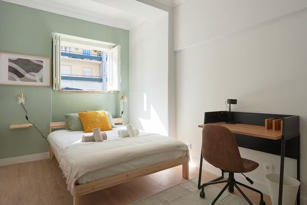 Rua Guilhermina Suggia, Lisbon, Lisbon 1700-211 - Photo 1