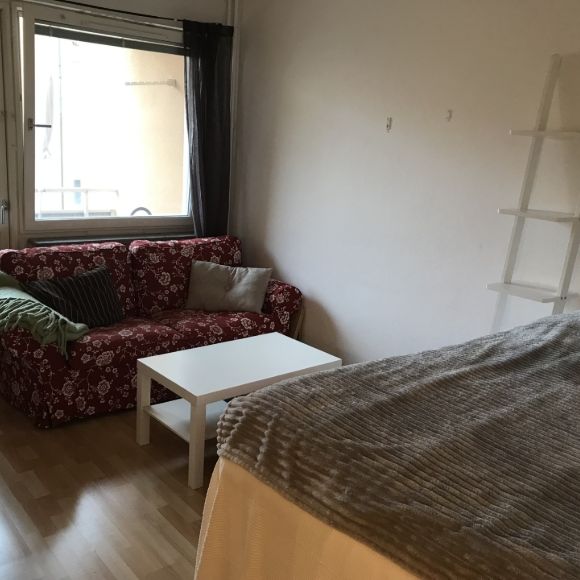 Årsta - 1rok - 9mån - 10.350kr/mån - Photo 1