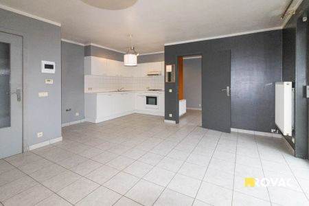 Centraal gelegen gelijkvloers appartement met terras! - Foto 3