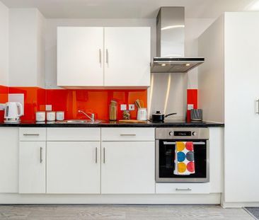 1 bedroom private hall to rent - Photo 1