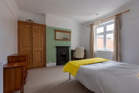 5 Bed Terraced House, St. Leonards Road, LE2 - Photo 4