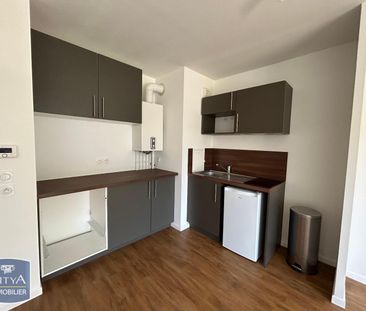 Location Appartement 2 pièces 47m² ST PIERRE DU PERRAY 91280 - Photo 3