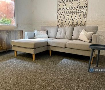 4 bedroom terraced house to rent - Photo 1