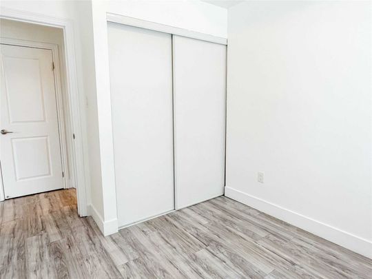 For Lease - 2338 Taunton Road Unit# 209, Oakville, Ontario - Photo 1