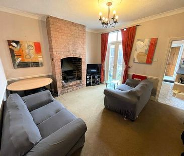 26 Leslie Road - Photo 4