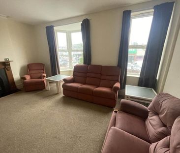 6 bedroom house to rent - Photo 1