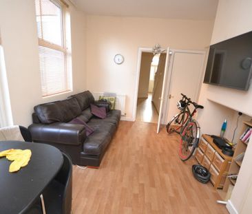 1 bed Shared House for Rent - Photo 6
