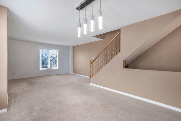 For Lease - 584 Lakeridge Drive, Orleans - Cumberland and Area, Ontario - Photo 1